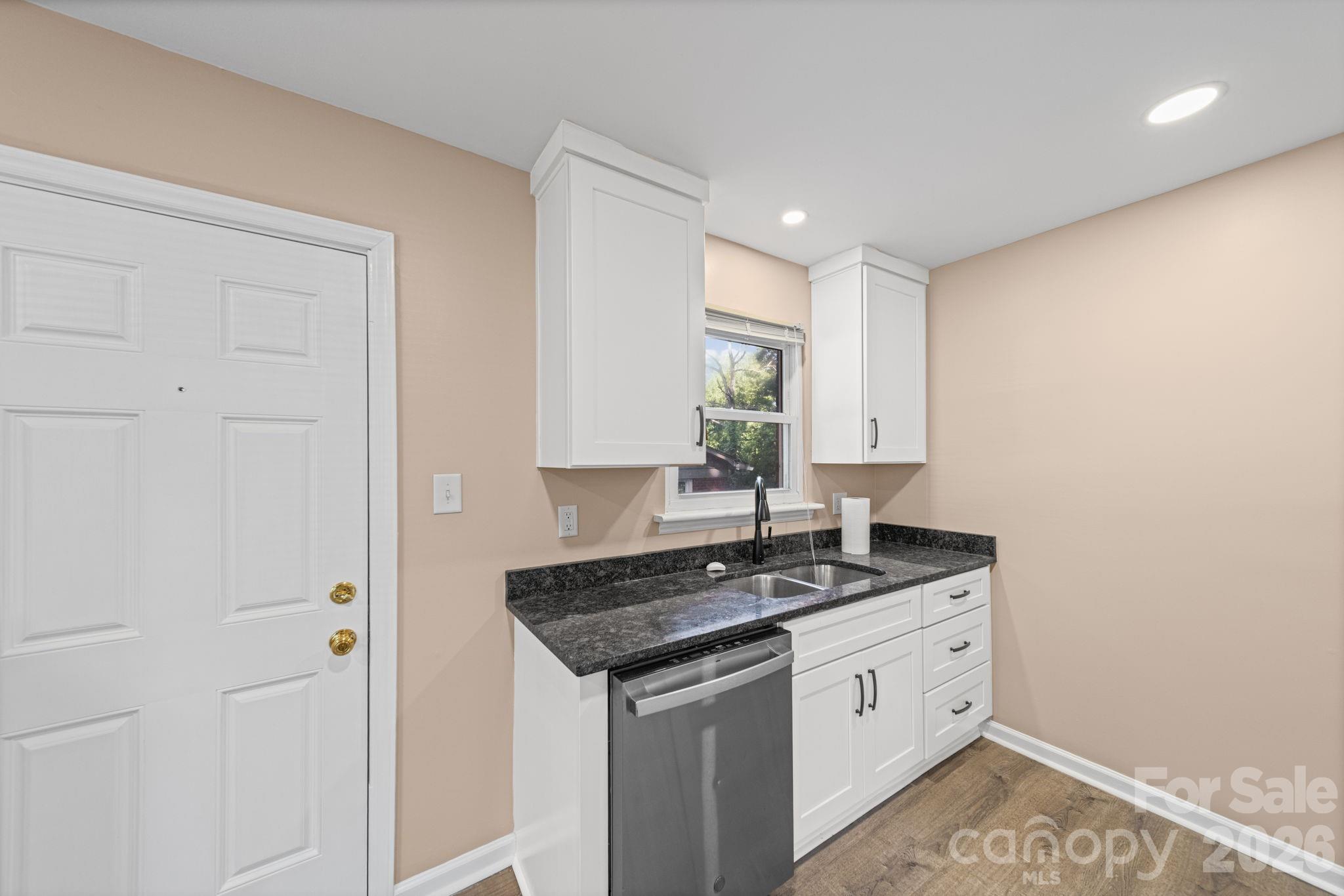 5045 Curtiswood Drive Charlotte NC 28213
