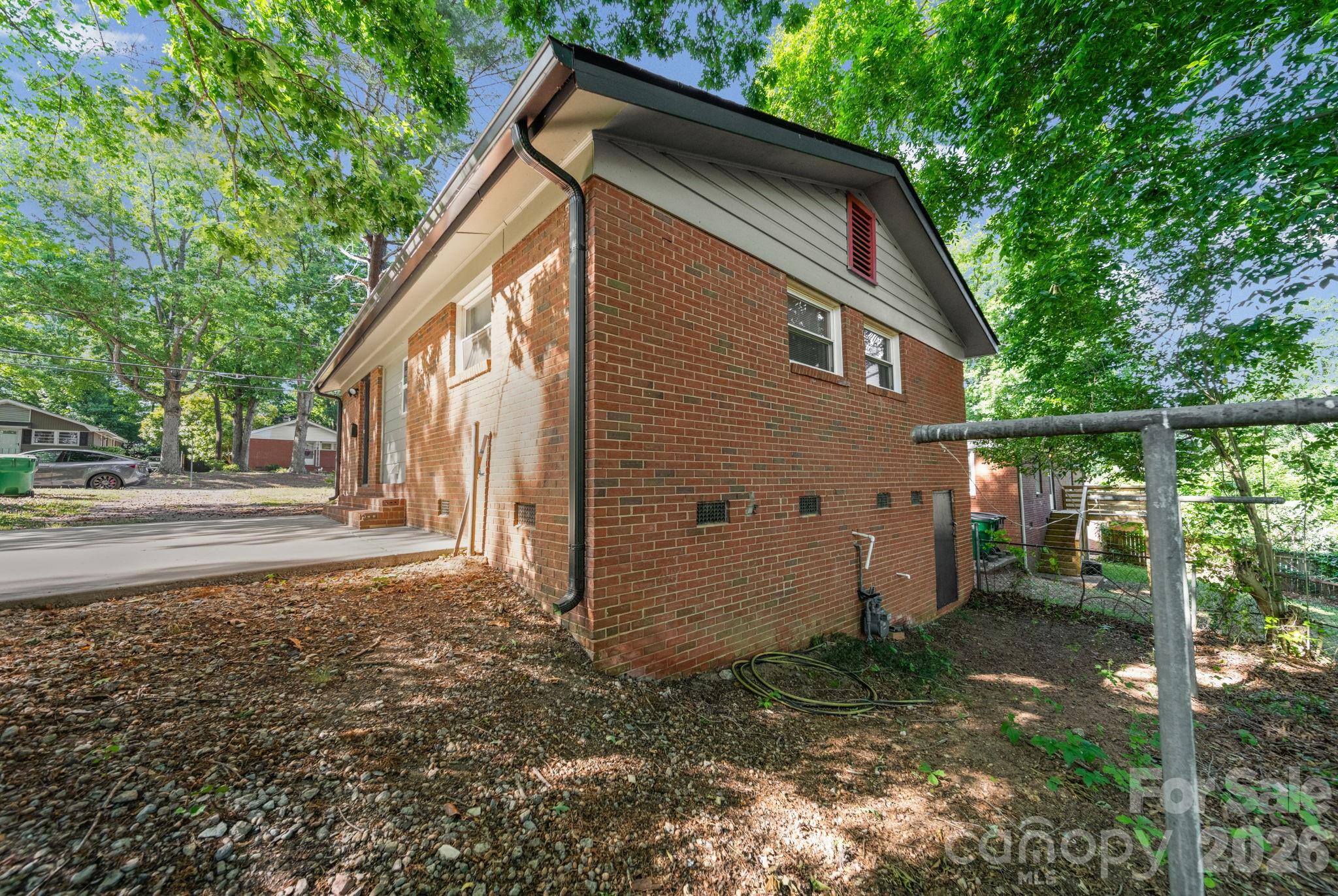 5045 Curtiswood Drive Charlotte NC 28213