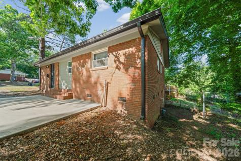 5045 Curtiswood Drive Charlotte NC 28213