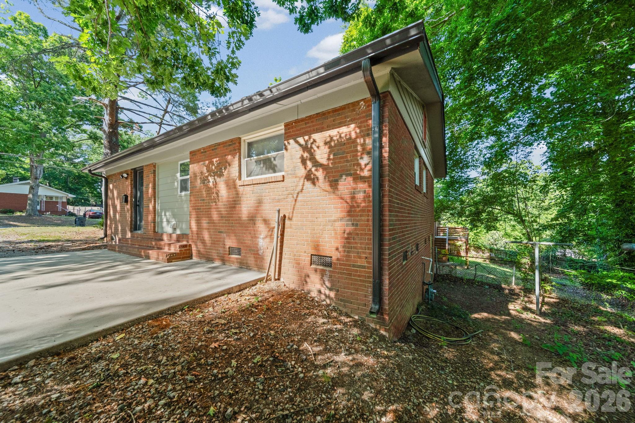 5045 Curtiswood Drive Charlotte NC 28213