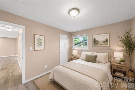 5045 Curtiswood Drive Charlotte NC 28213