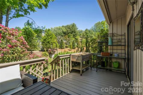 109 Clubwood Court Asheville NC 28803