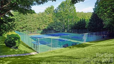 109 Clubwood Court Asheville NC 28803