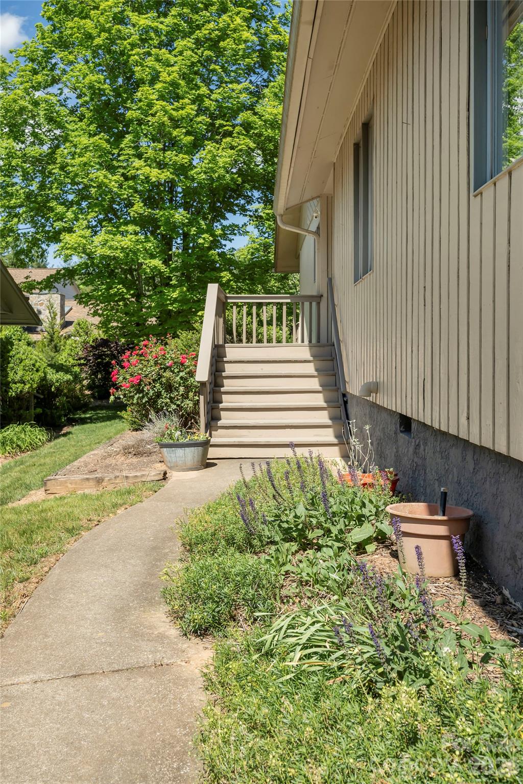 109 Clubwood Court Asheville NC 28803