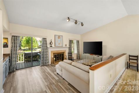109 Clubwood Court Asheville NC 28803