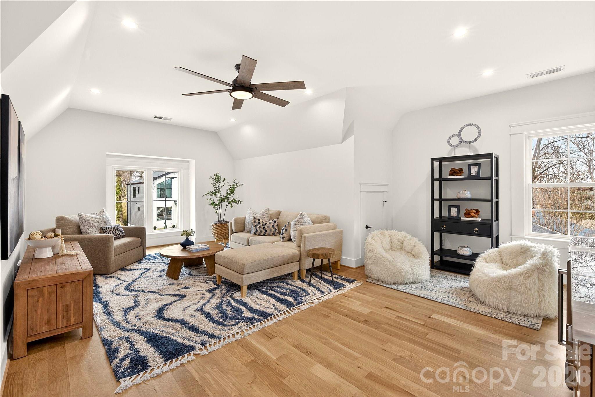 1718 Seifert Circle Charlotte NC 28205