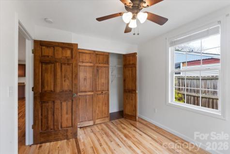 65 New Jersey Avenue Asheville NC 28806