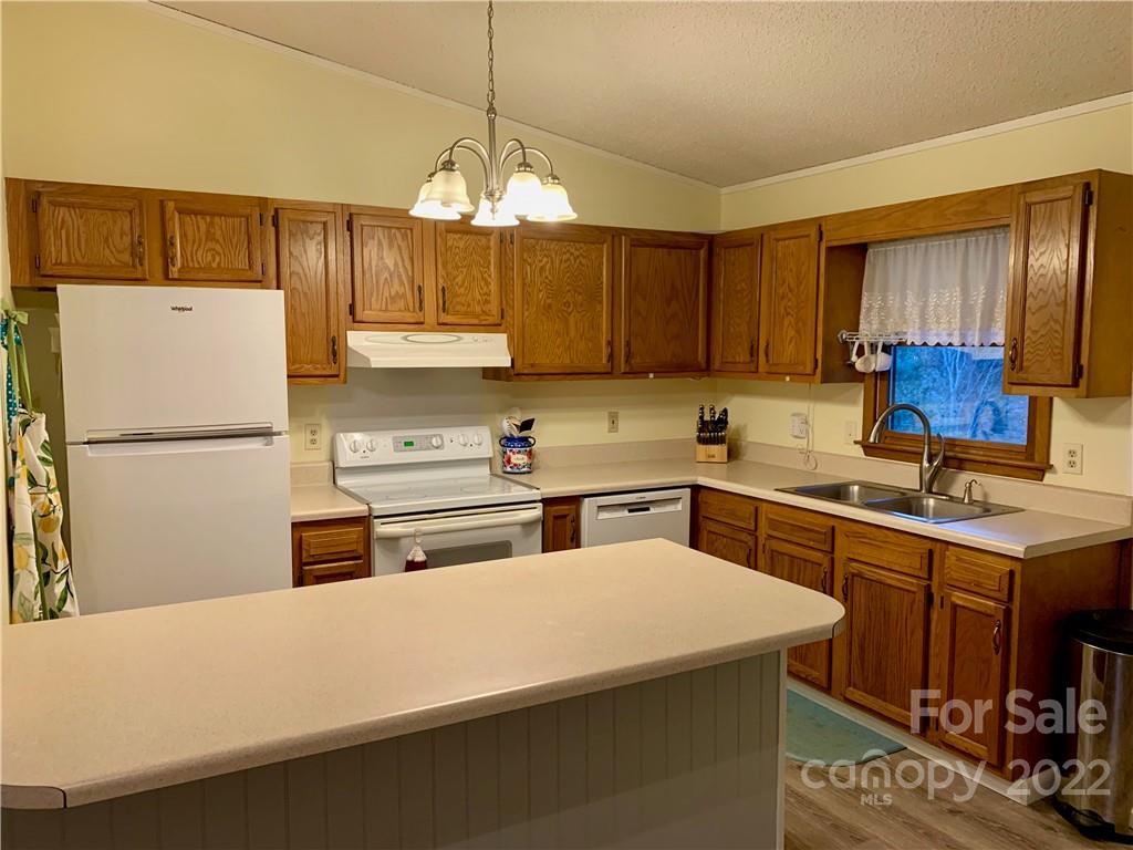 14 Heatherwood Road Weaverville NC 28787