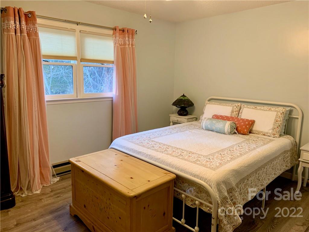 14 Heatherwood Road Weaverville NC 28787