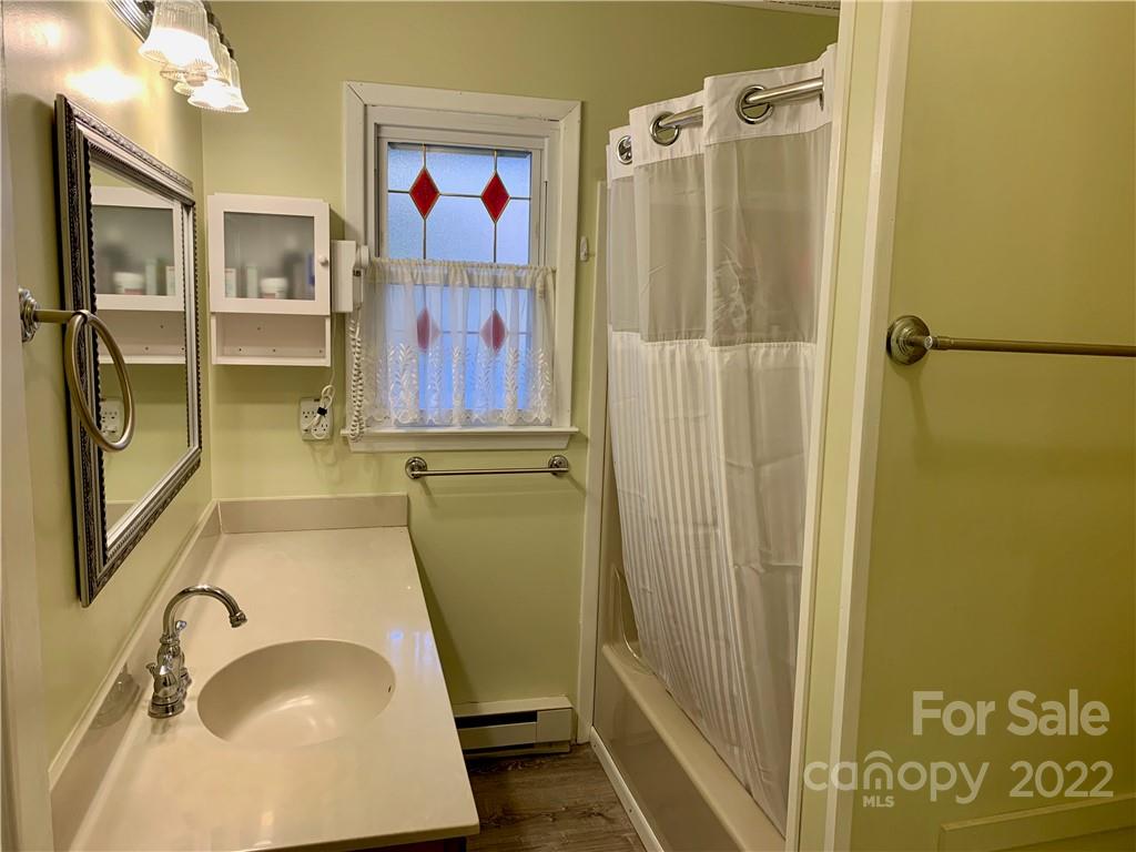 14 Heatherwood Road Weaverville NC 28787