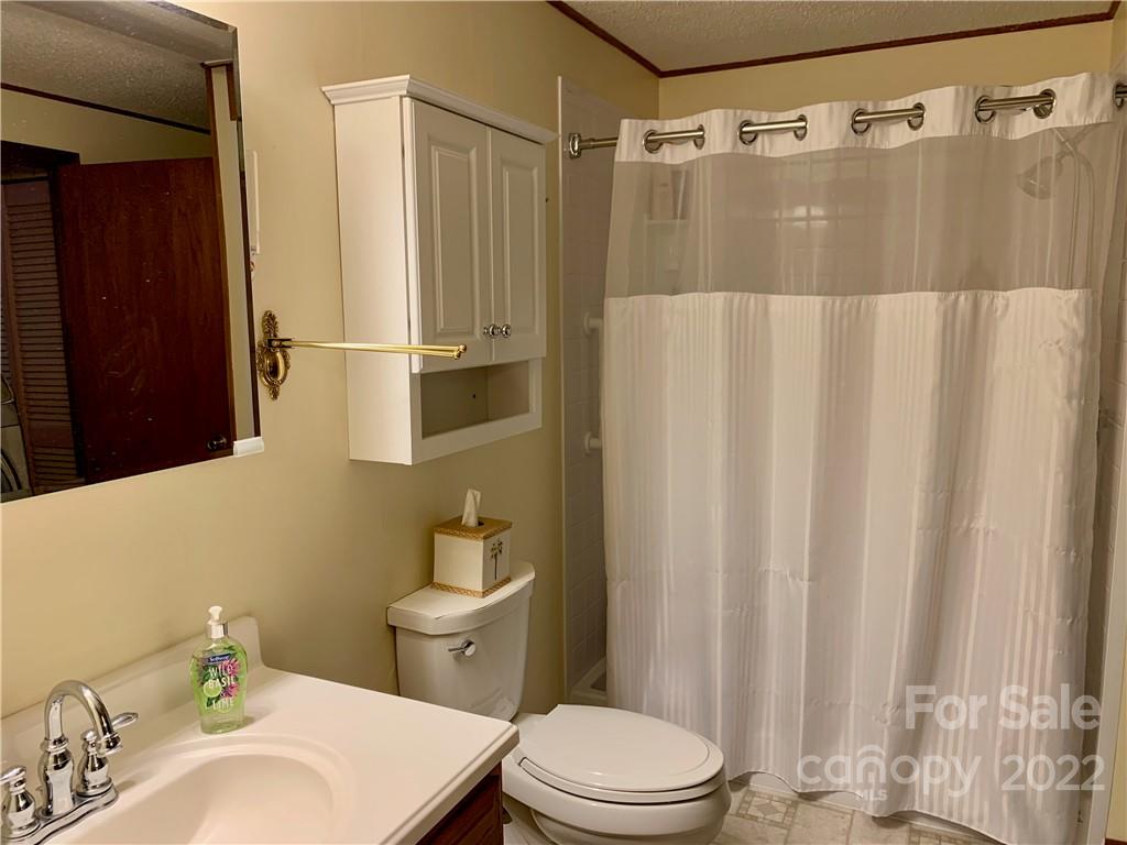 14 Heatherwood Road Weaverville NC 28787
