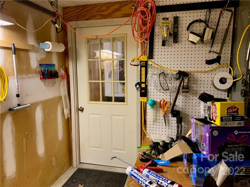 14 Heatherwood Road Weaverville NC 28787