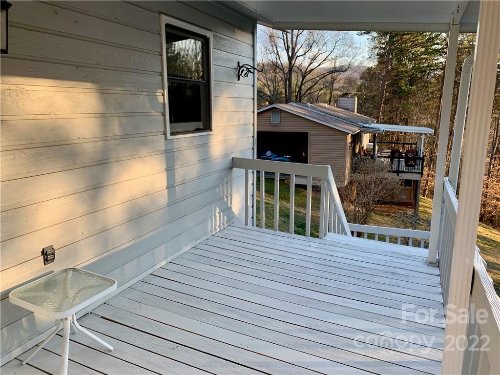 14 Heatherwood Road Weaverville NC 28787