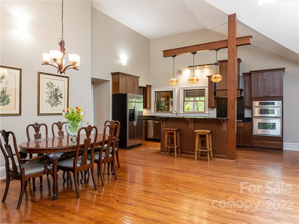 5 Inglewood Road Asheville NC 28804