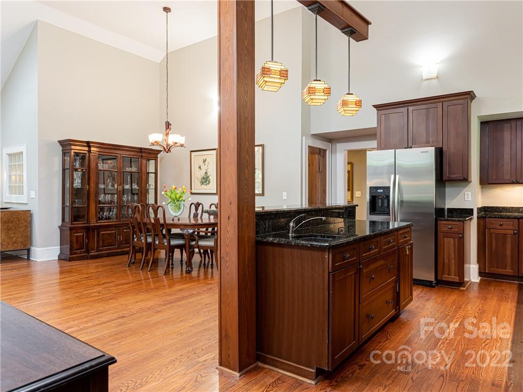 5 Inglewood Road Asheville NC 28804