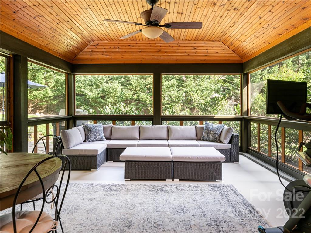 5 Inglewood Road Asheville NC 28804