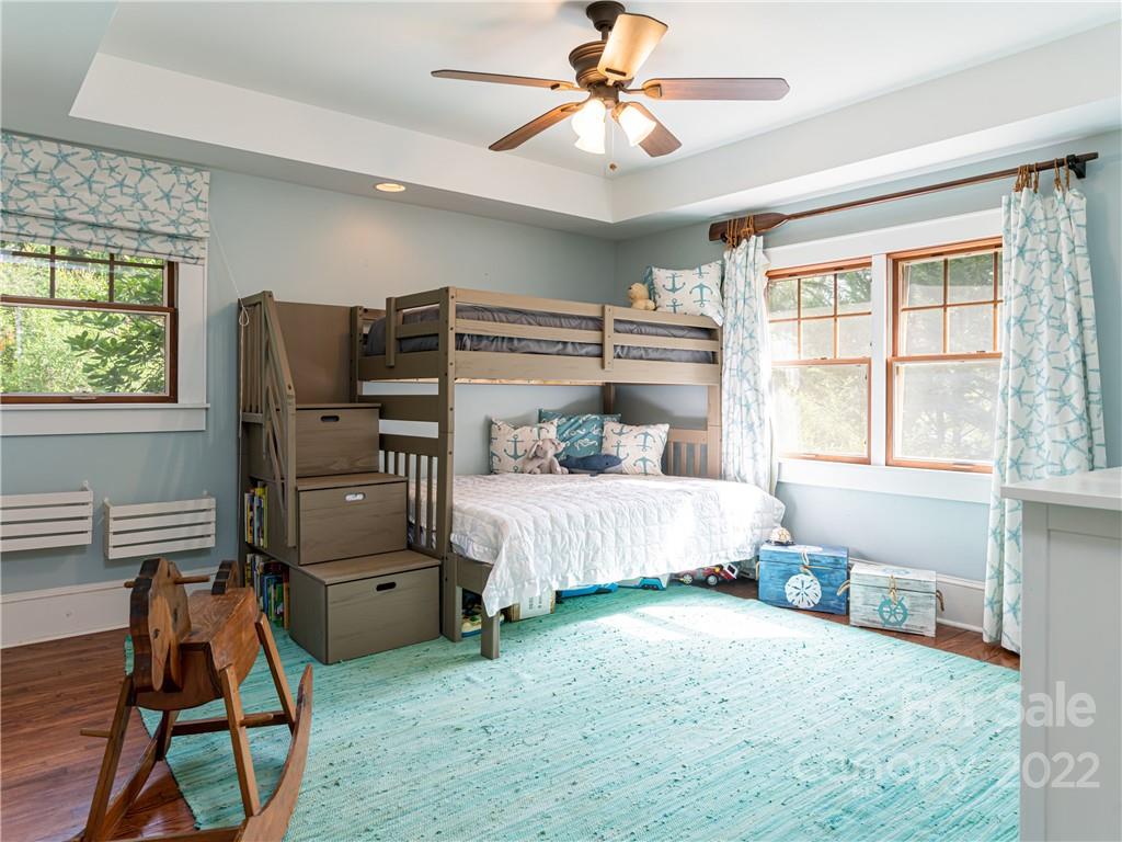 5 Inglewood Road Asheville NC 28804