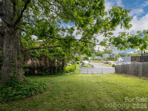 20 Baldwin Street Asheville NC 28803