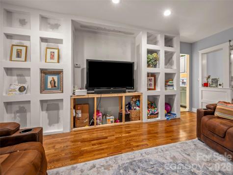 120 E Howard Street Tryon NC 28782