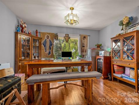 120 E Howard Street Tryon NC 28782