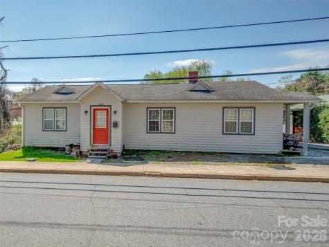 120 E Howard Street Tryon NC 28782
