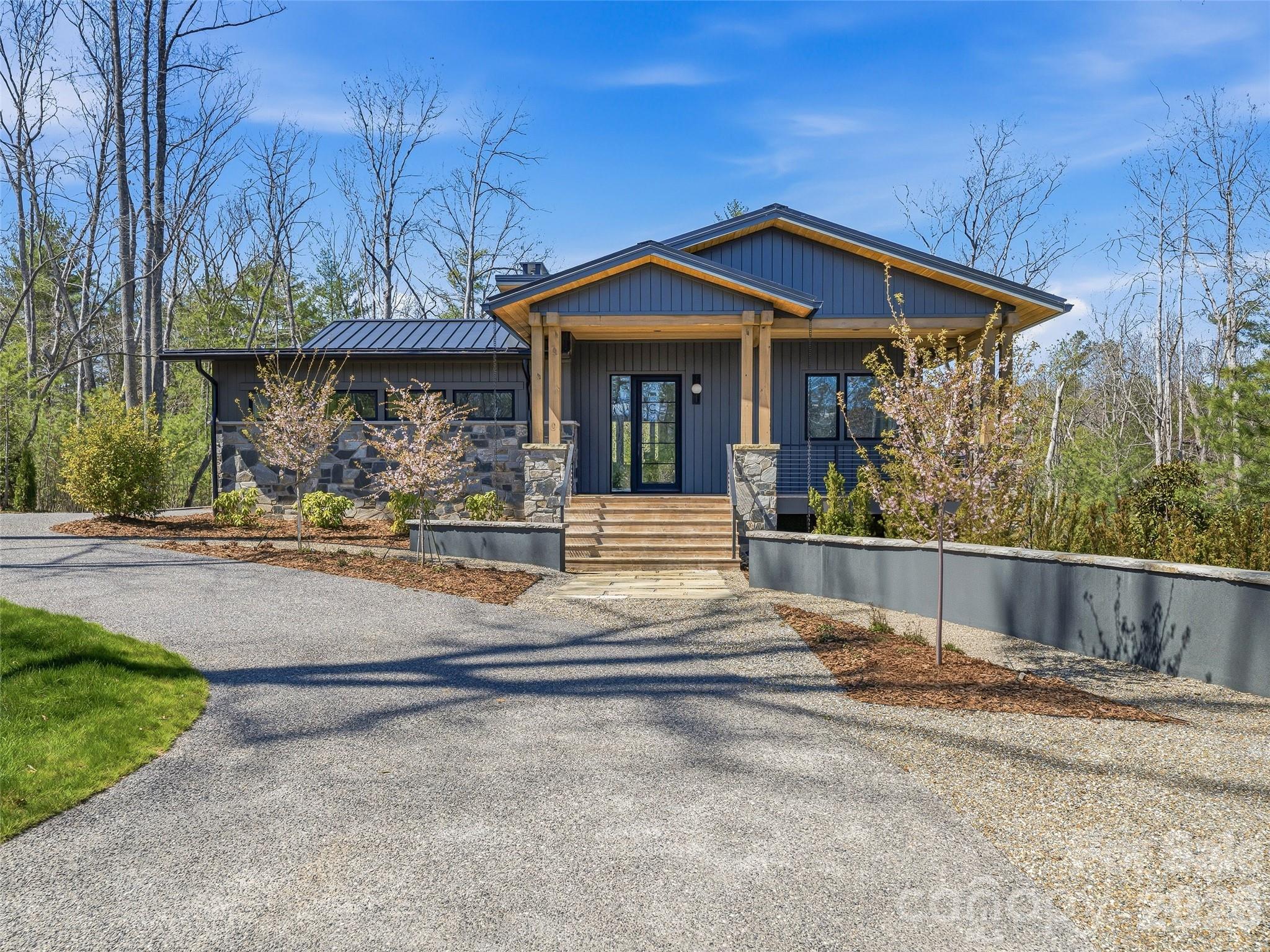 Asheville NC, 140 Upperfell Court