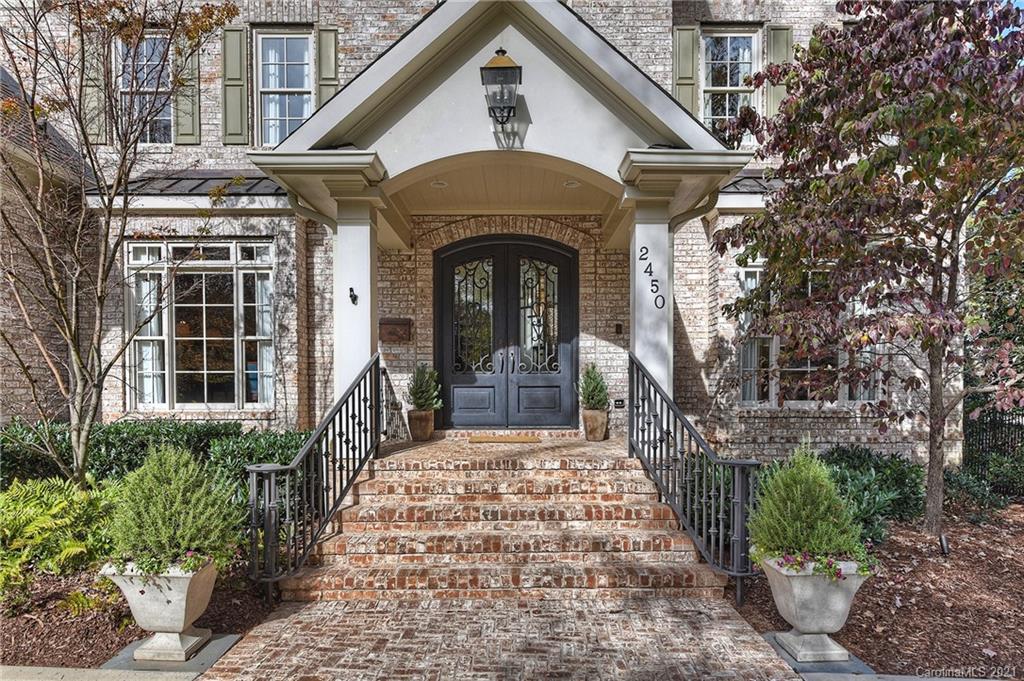 2450 Red Fox Trail Charlotte NC 28211