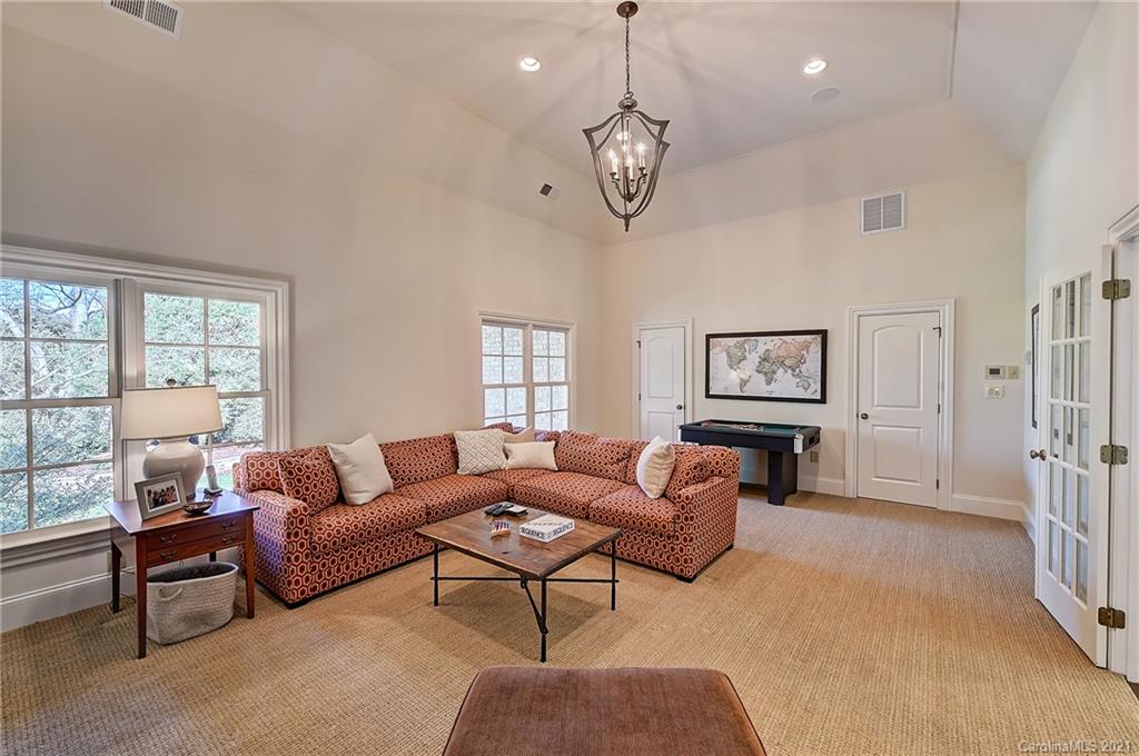 2450 Red Fox Trail Charlotte NC 28211
