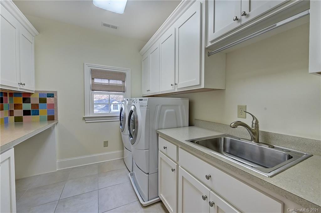 2450 Red Fox Trail Charlotte NC 28211
