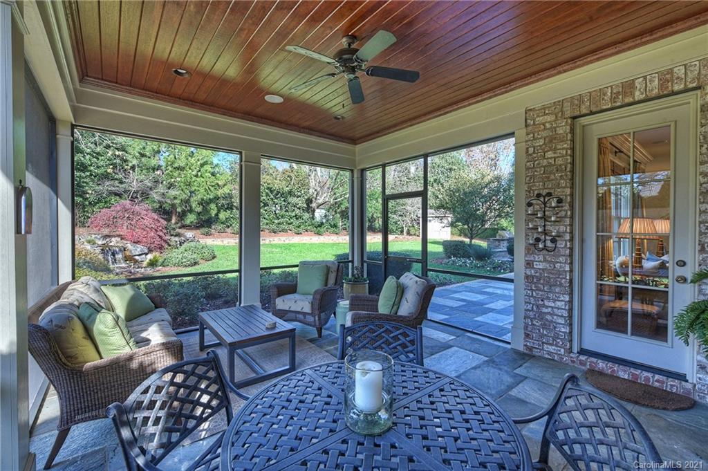 2450 Red Fox Trail Charlotte NC 28211