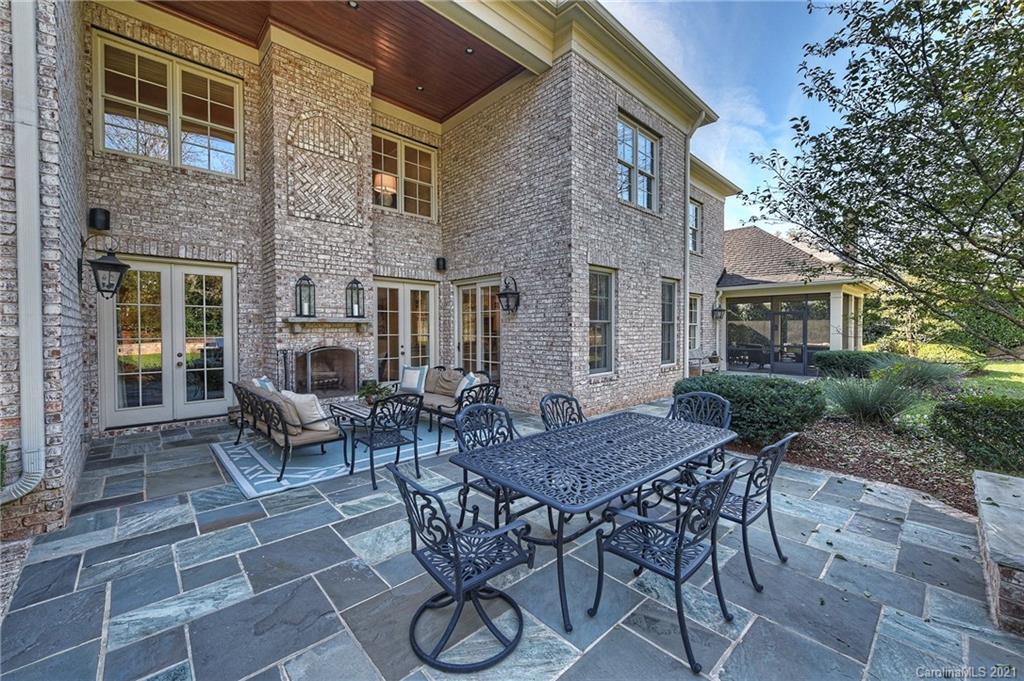 2450 Red Fox Trail Charlotte NC 28211
