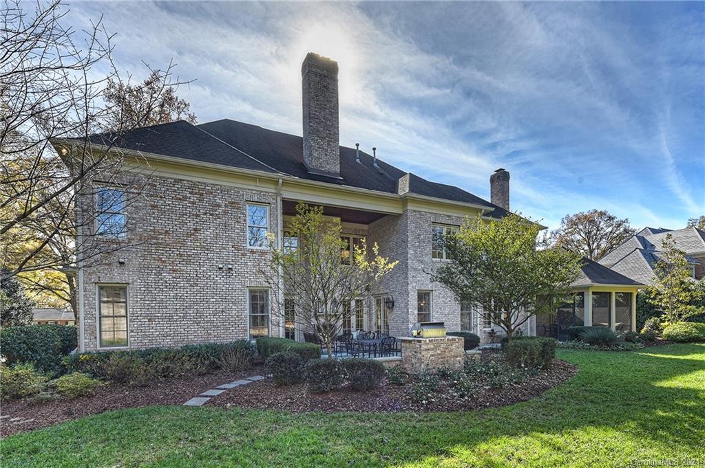 2450 Red Fox Trail Charlotte NC 28211