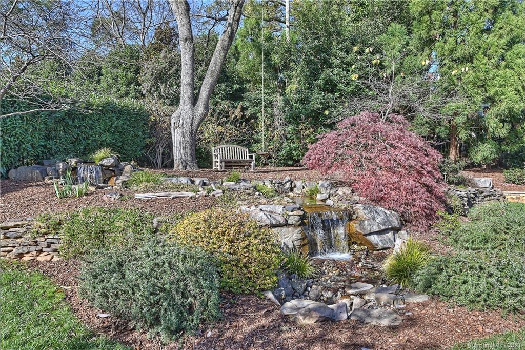 2450 Red Fox Trail Charlotte NC 28211