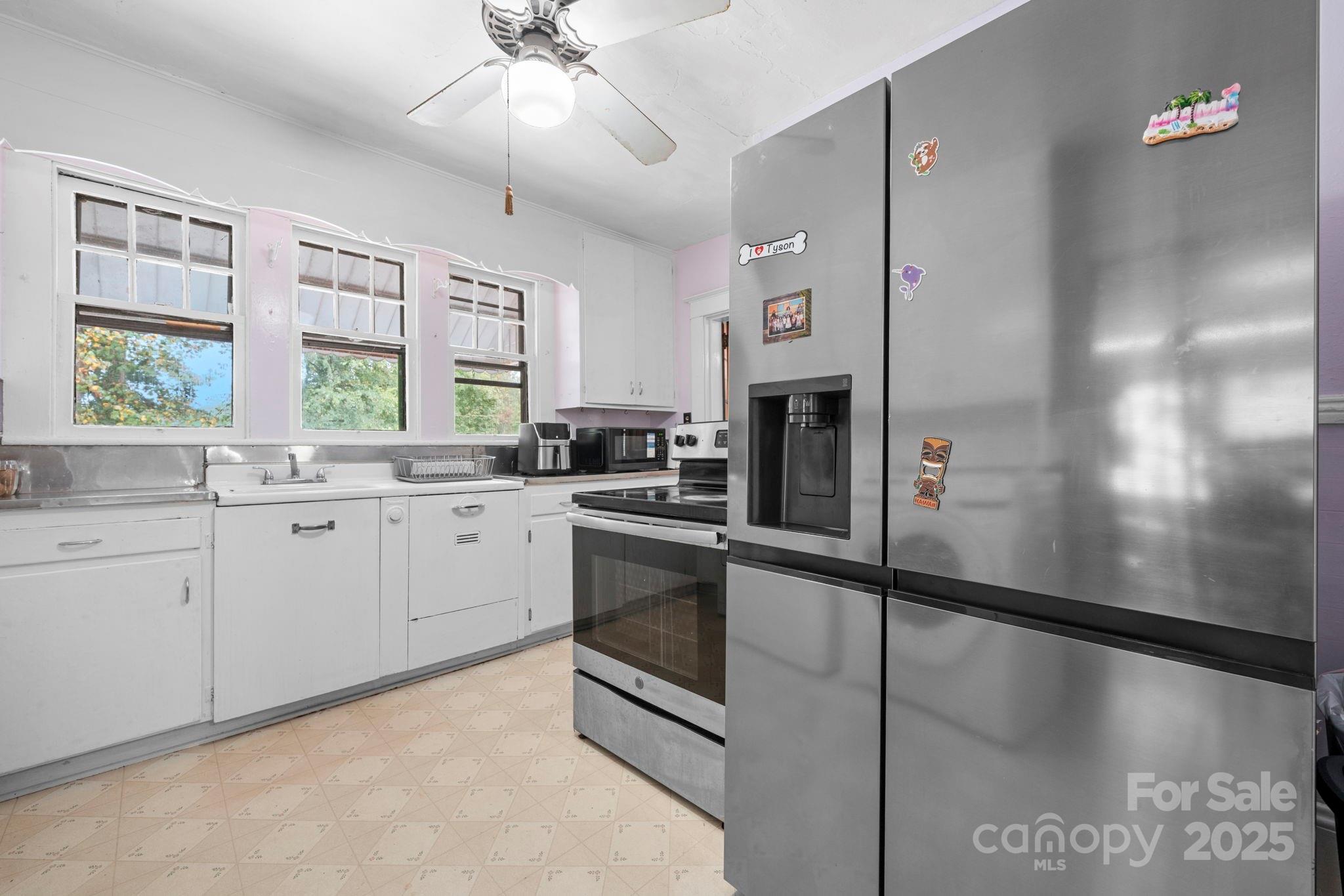 532 6th Avenue SW Hickory NC 28602