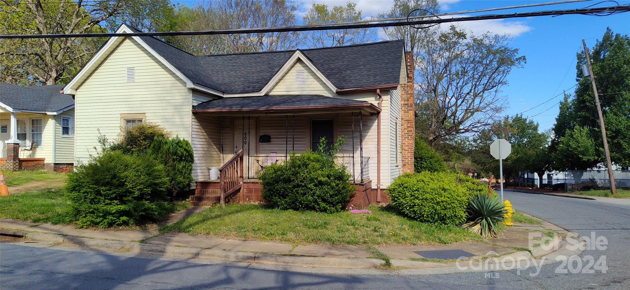 600 Campus Street Charlotte NC 28216