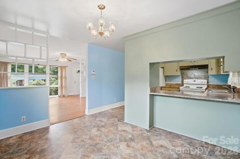 6239 Netherwood Drive Charlotte NC 28210