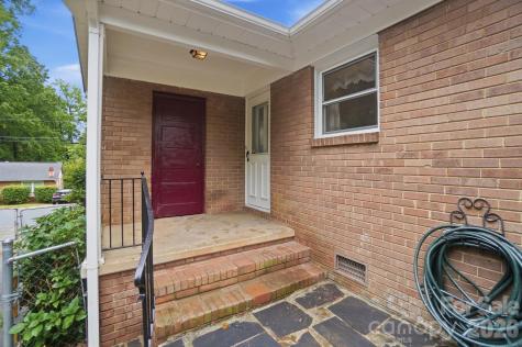 6239 Netherwood Drive Charlotte NC 28210