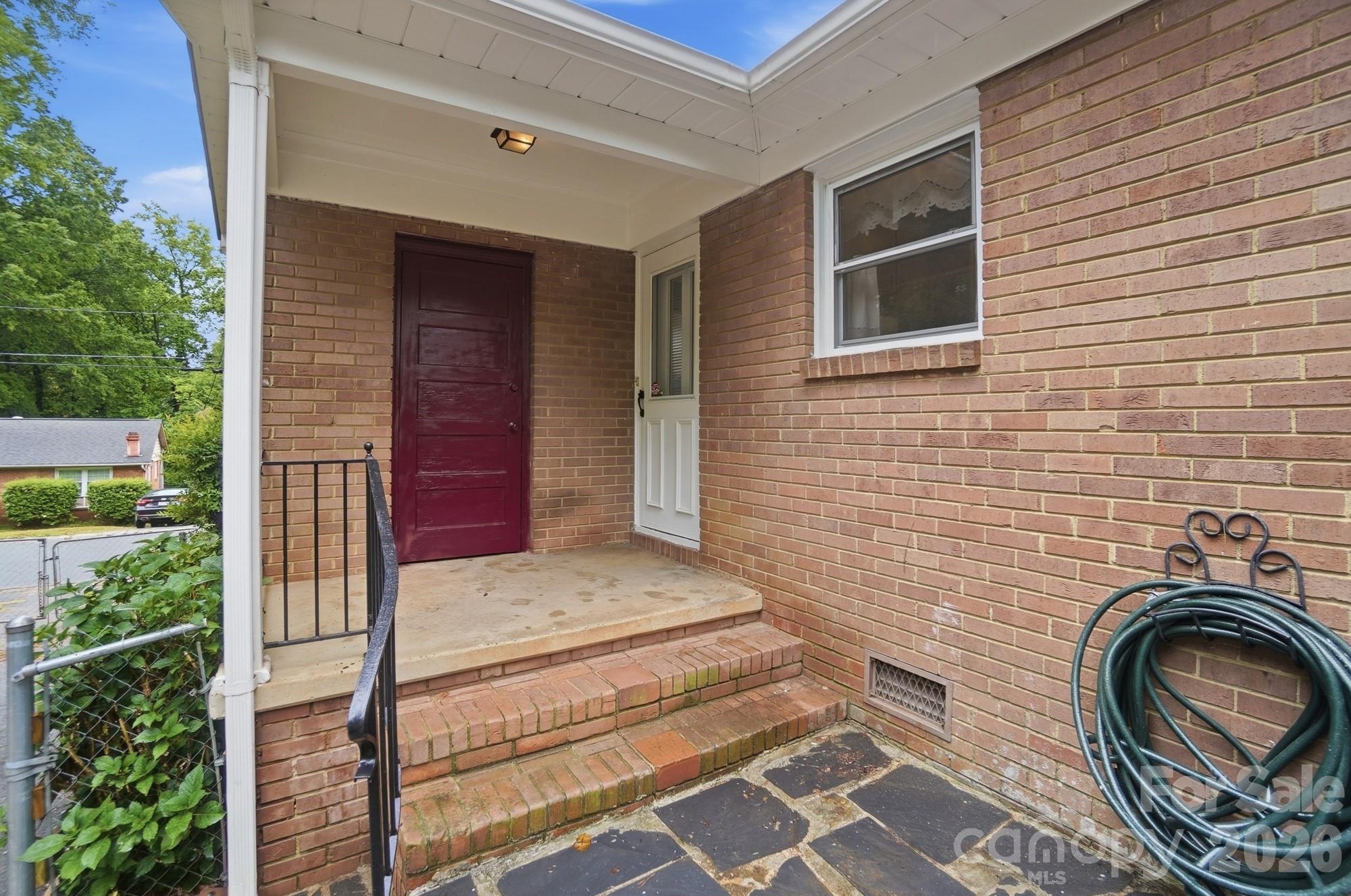 6239 Netherwood Drive Charlotte NC 28210