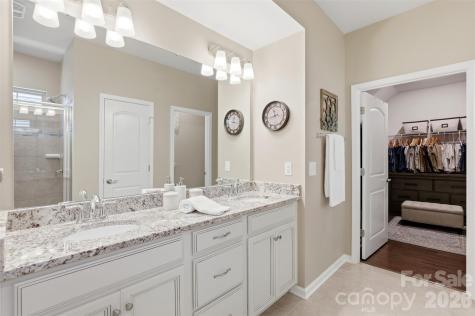 2404 Napa Valley Drive Waxhaw NC 28173