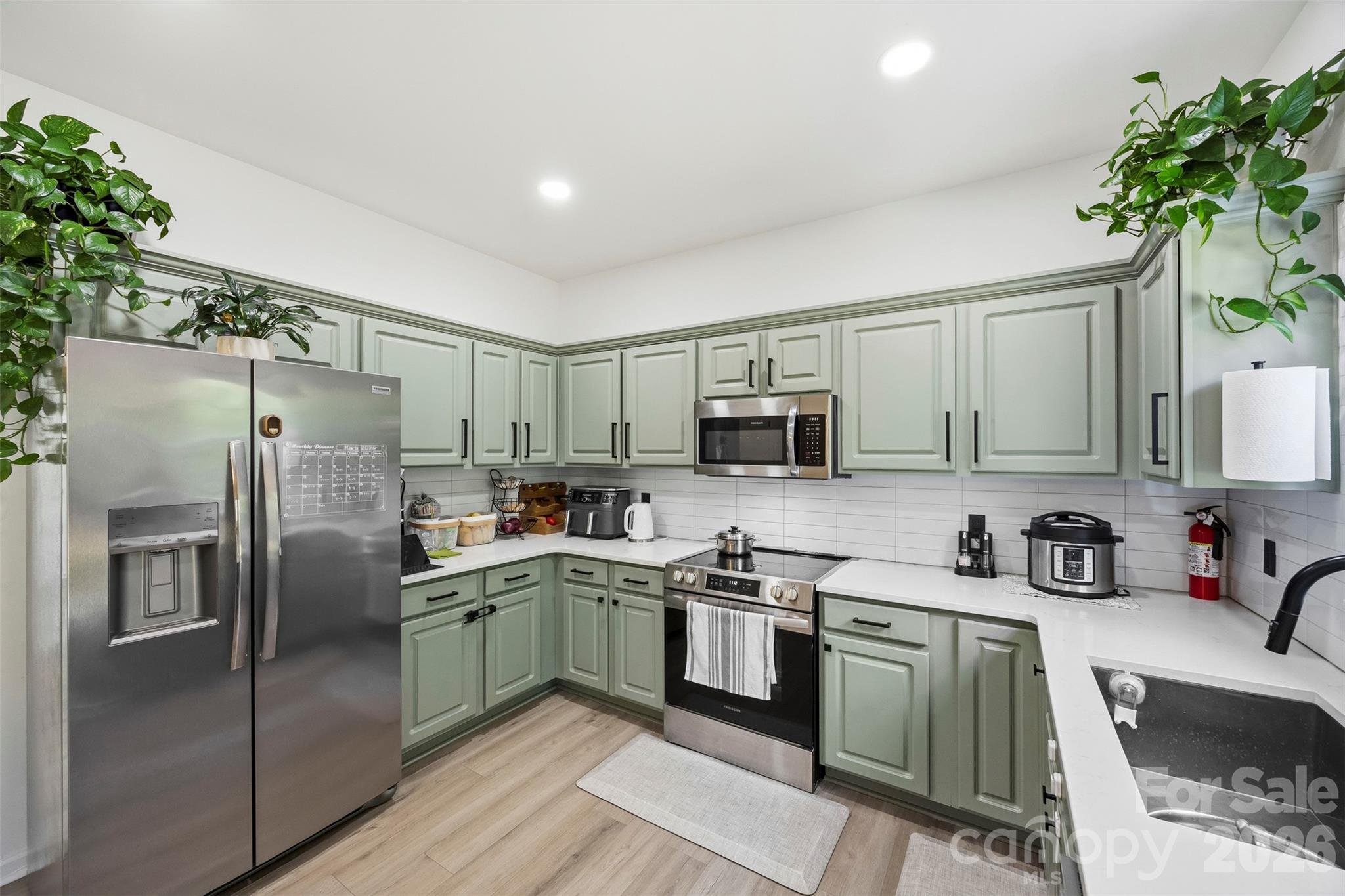 6058 Ironwood Court Harrisburg NC 28075