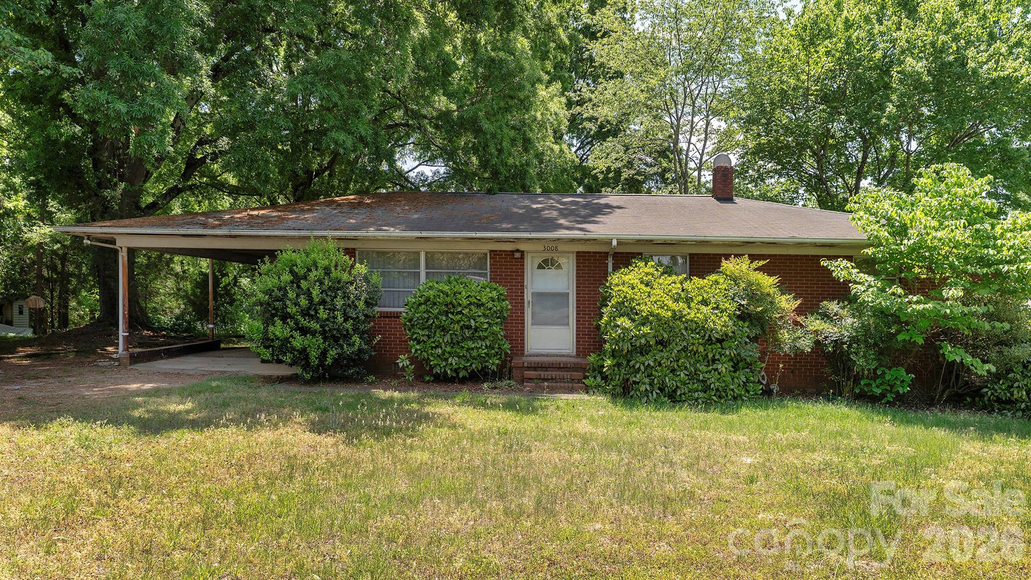 3008 Oakwood Drive Charlotte NC 28269