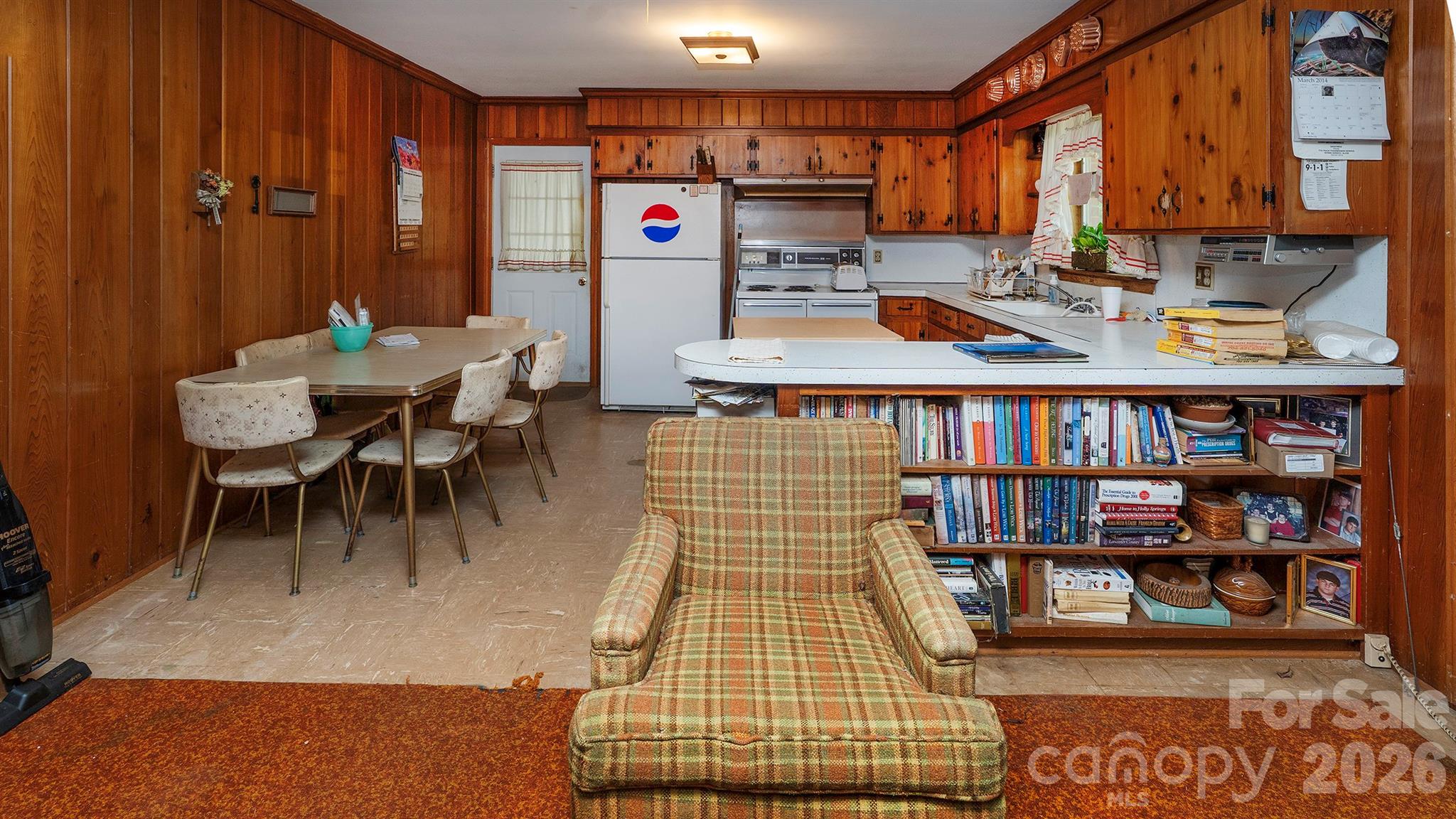 3008 Oakwood Drive Charlotte NC 28269