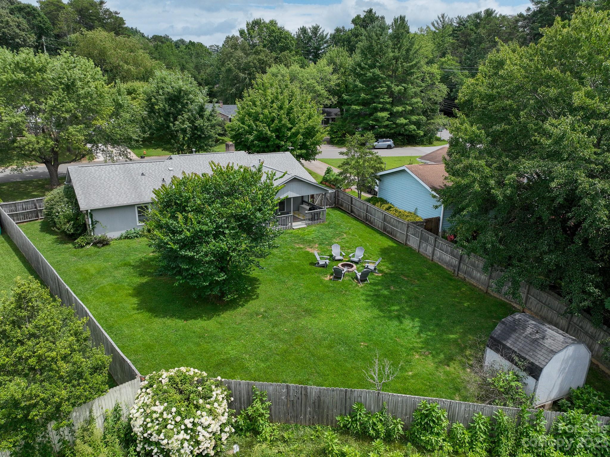 6 Knoll Ridge Drive Asheville NC 28804