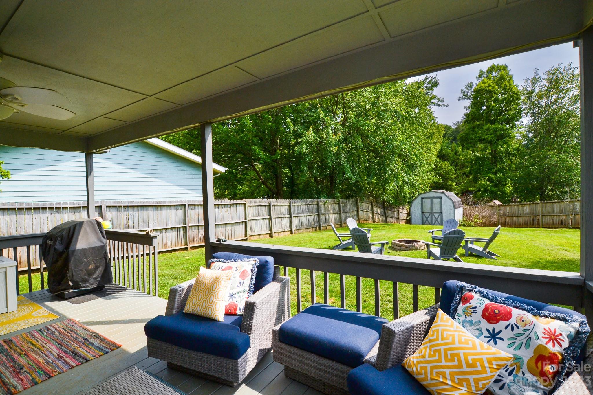 6 Knoll Ridge Drive Asheville NC 28804