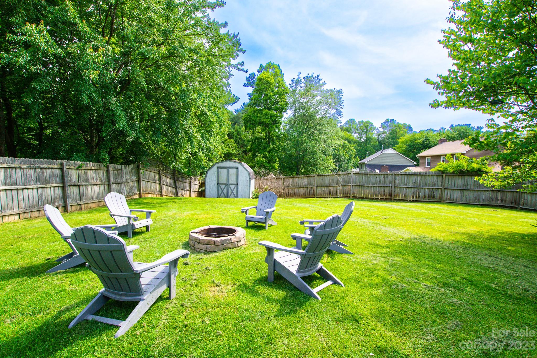 6 Knoll Ridge Drive Asheville NC 28804