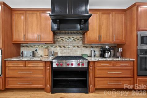3100 Lakewood Edge Drive Charlotte NC 28269