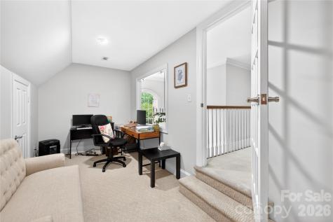 3100 Lakewood Edge Drive Charlotte NC 28269
