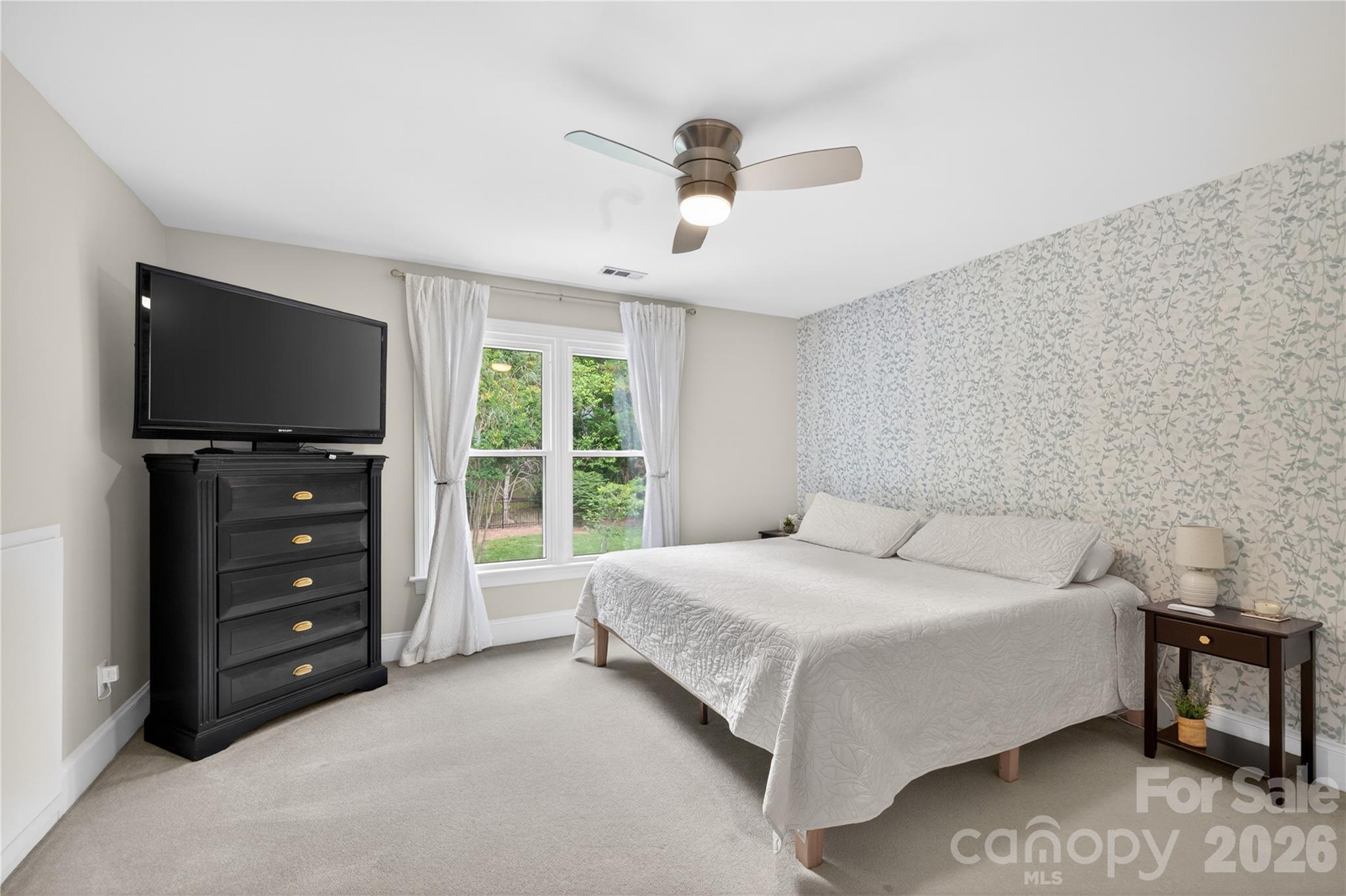 3100 Lakewood Edge Drive Charlotte NC 28269