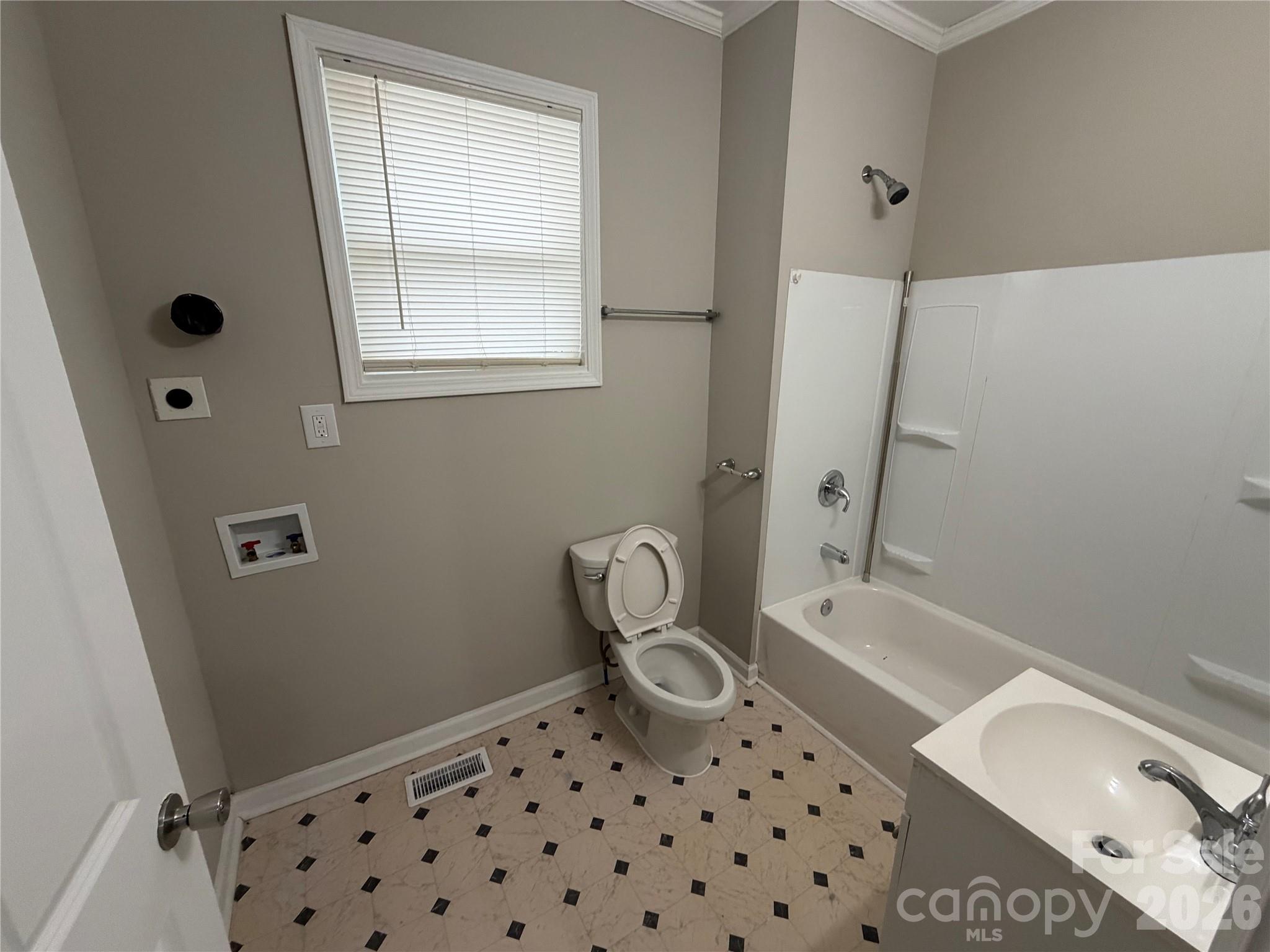 2037 S Pine Drive Gastonia NC 28054