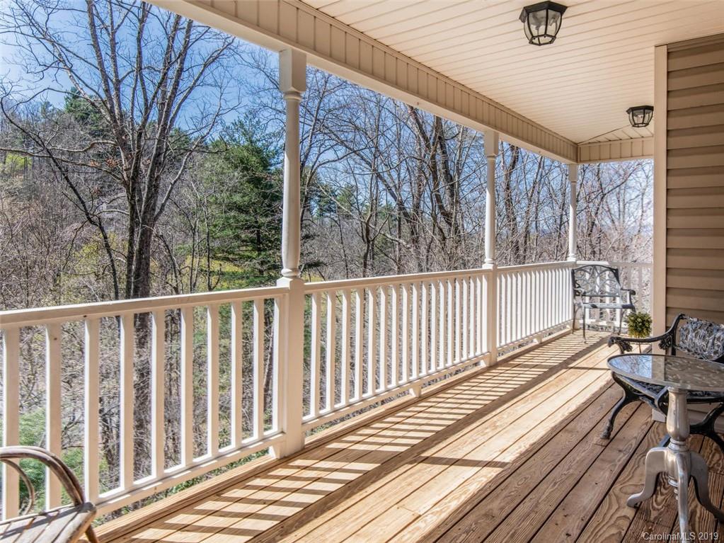 602 Hidden Springs Drive Asheville NC 28804
